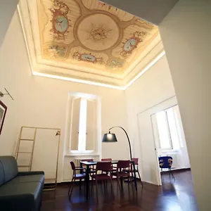 Luciano Monti Apartamento